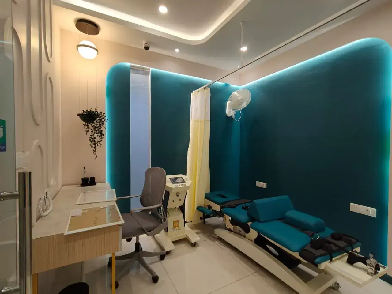 Physiotherapy treatment room